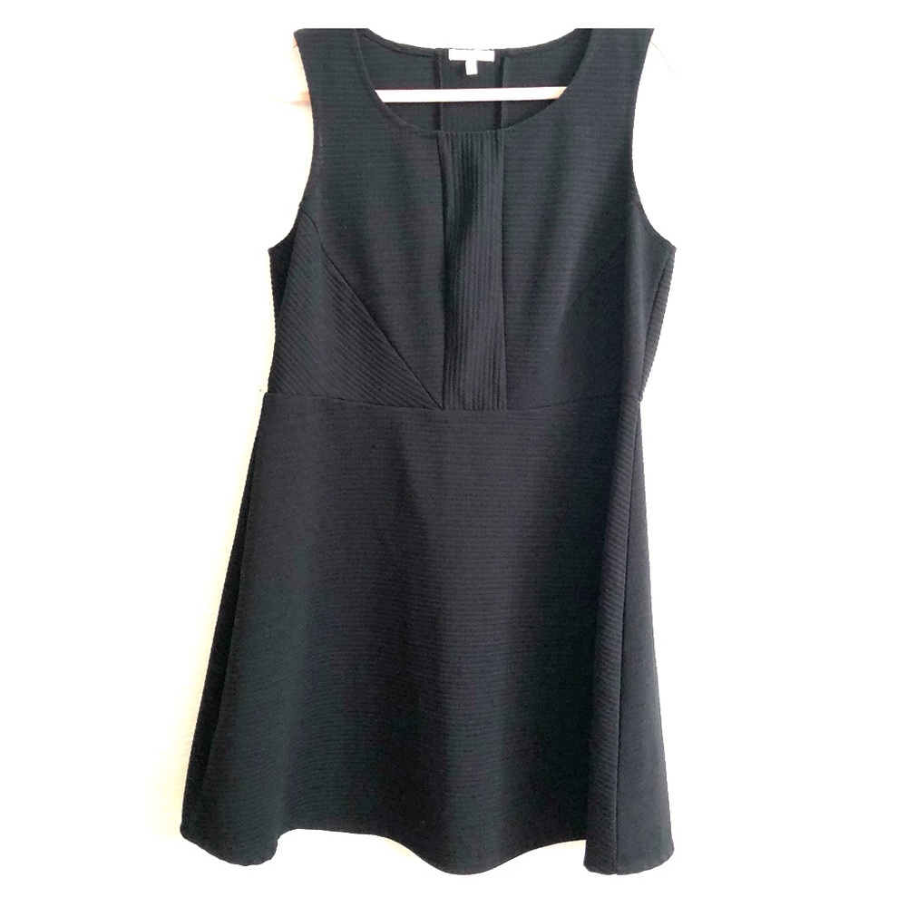 MAURICES Sleeveless Textured Black Sheath Dress